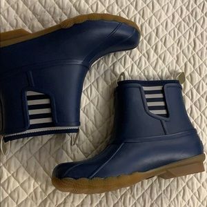Women’s Sperry Rain Boots